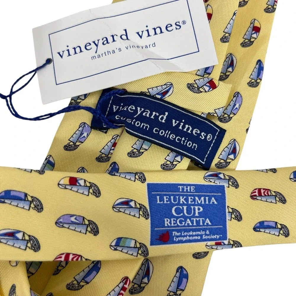 Vineyard Vines Mens Tie Sailboats Leukemia Regatta Cup Yellow 3.5